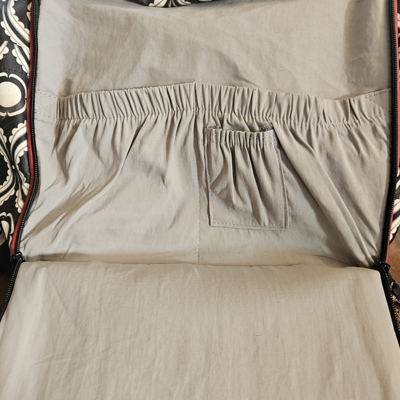 PETUNIA PICKLEBOTTOM DIAPER BAG - Picture 5 of 8